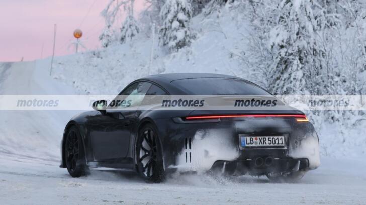 911 GT3 Touring