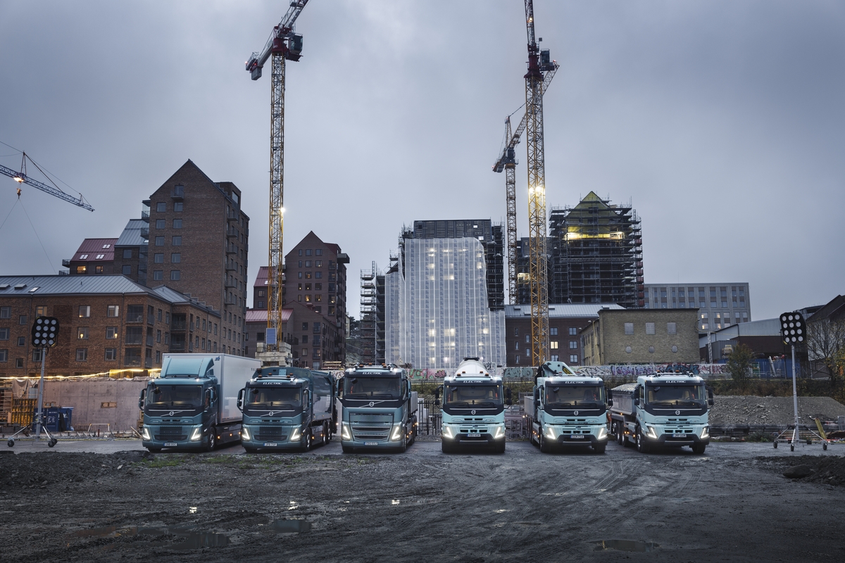 Volvo Trucks nuovi autocarri elettrici
