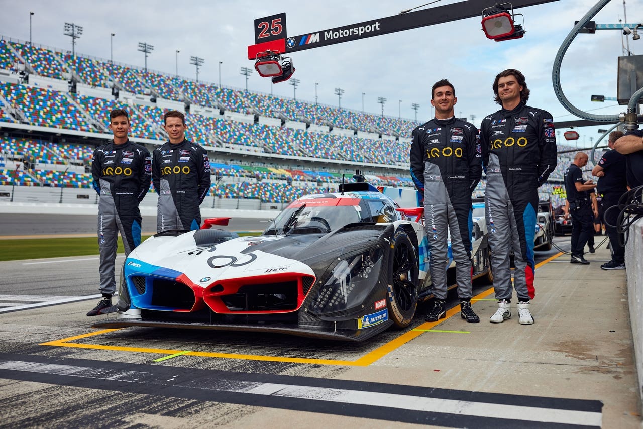 BMW M Hybrid V8 Roar Before the 24