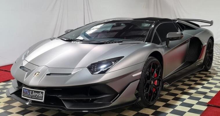 Lamborghini Aventador SVJ Roadster 2020 asta