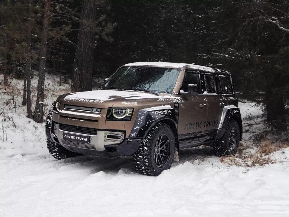 Land Rover Defender Artic Trucks