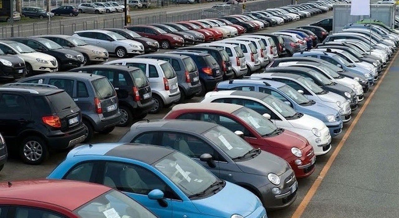 Mercato auto usate 11 mesi 2022 Italia