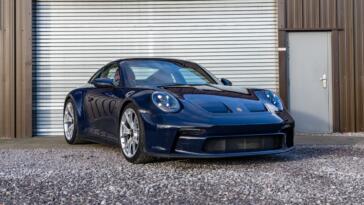 Porsche 911 GT3 Touring 992 Chris Harris asta