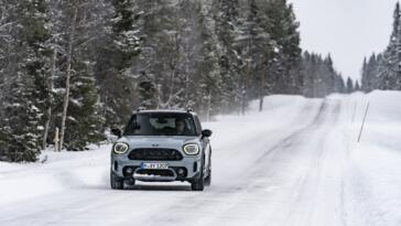 Mini Cooper S Countryman ALL4 Untamed Edition Lapponia