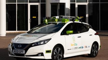 Nissan Leaf guida autonoma ServCity