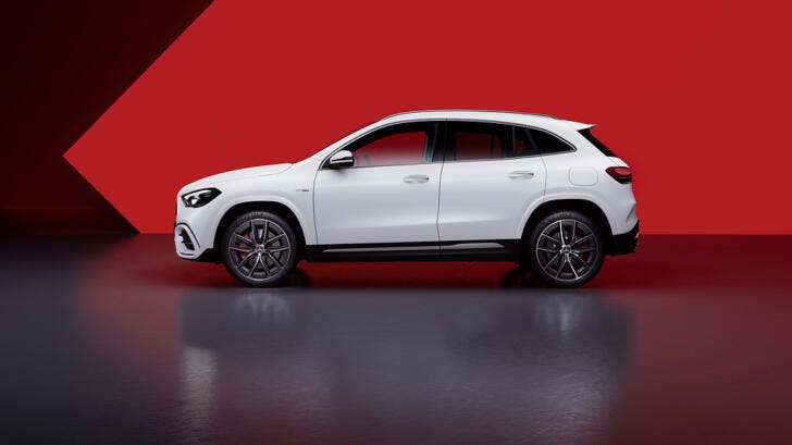 Nuova GLA AMG