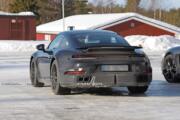 Porsche 911 Turbo 2024 prototipo foto spia