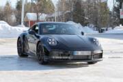 Porsche 911 Turbo 2024 prototipo foto spia