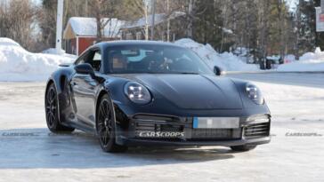 Porsche 911 Turbo 2024 prototipo foto spia