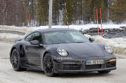 Porsche 911 Turbo 2024 prototipo foto spia