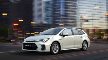 Suzuki Swace Hybrid 2023