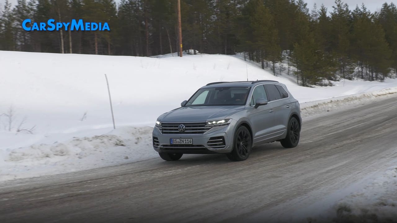 Volkswagen Touareg 2024 prototipo neve