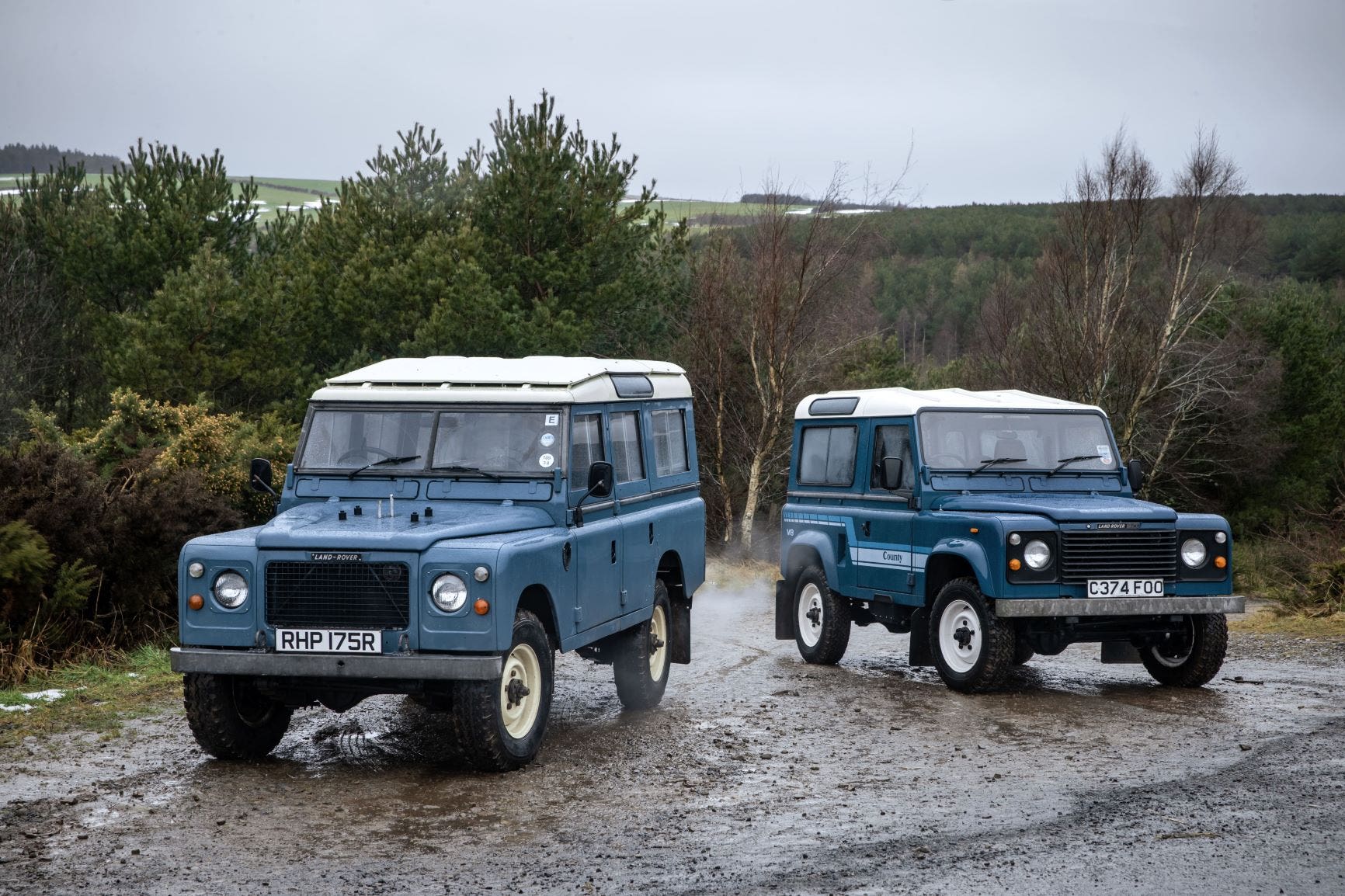 Jaguar e Land Rover d'epoca prevedono il certificato di autenticità