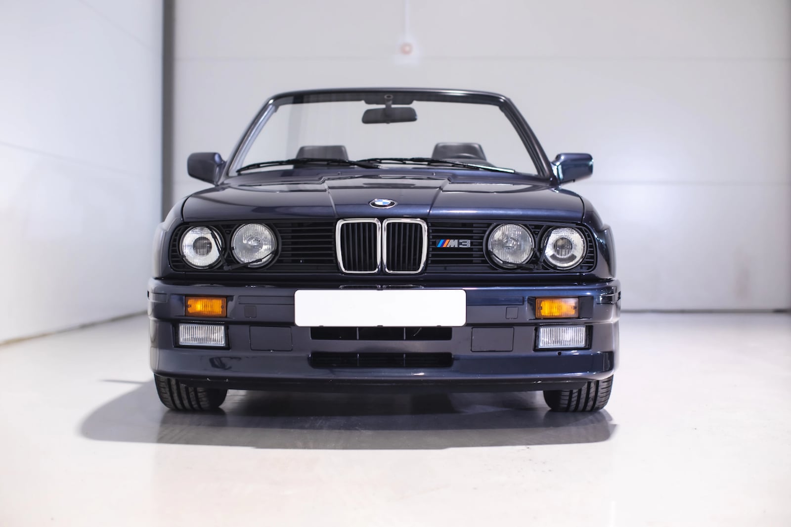 Frontale BMW M3 decappottabile del 1989 