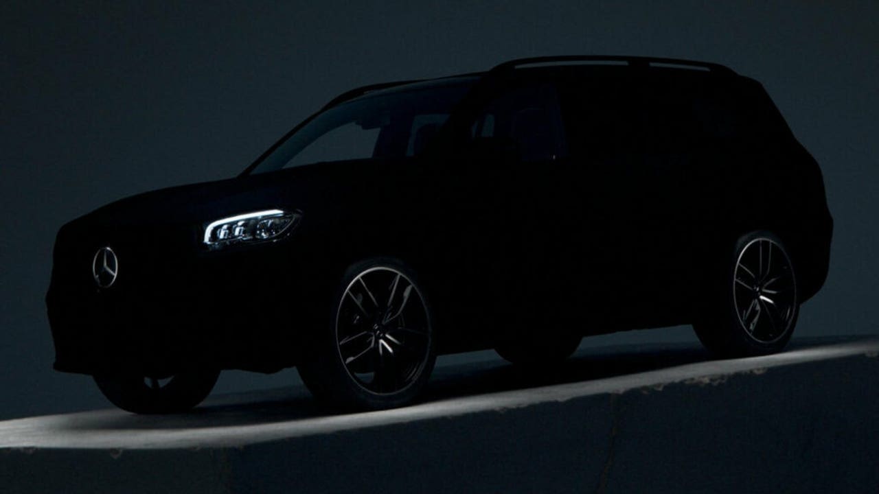 Mercedes GLS 2024 teaser