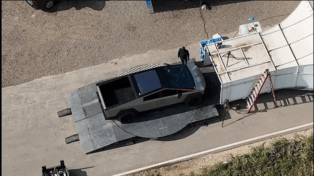 Tesla Cybertruck