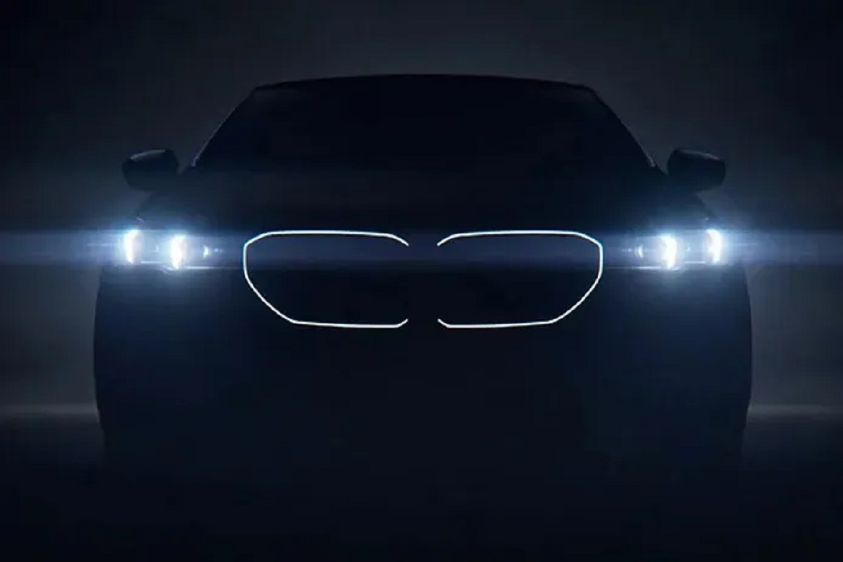 BMW i5 Teaser