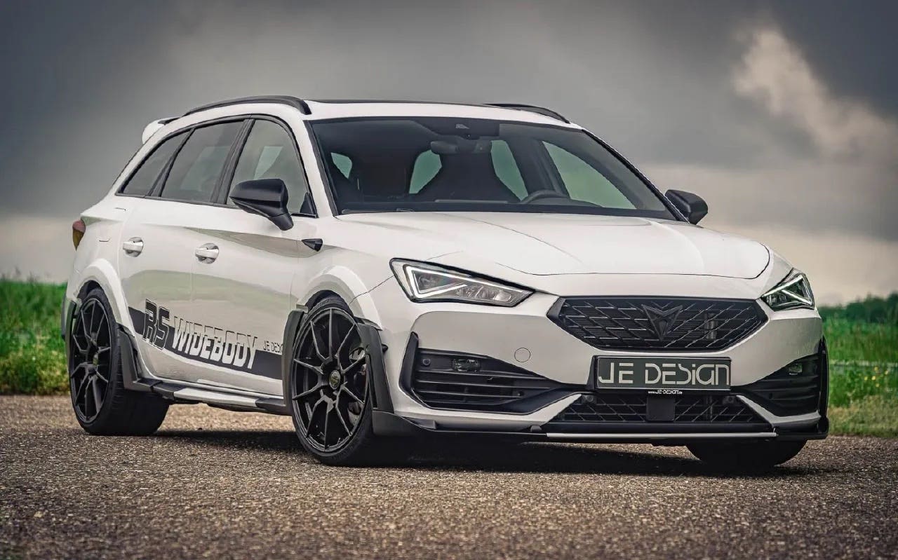 Cupra Leon SportsTourer anteriore