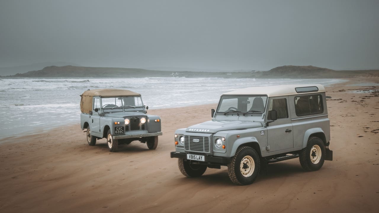 Land Rover Classic Defender Works V8 Islay Edition