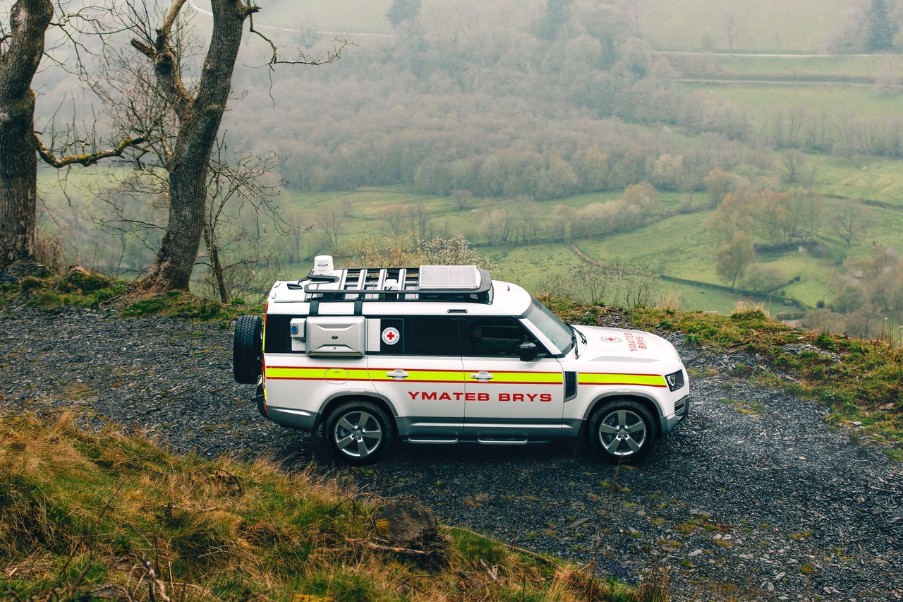 Land Rover Defender 130 British Red Cross