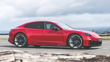 Nuova Porsche Panamera