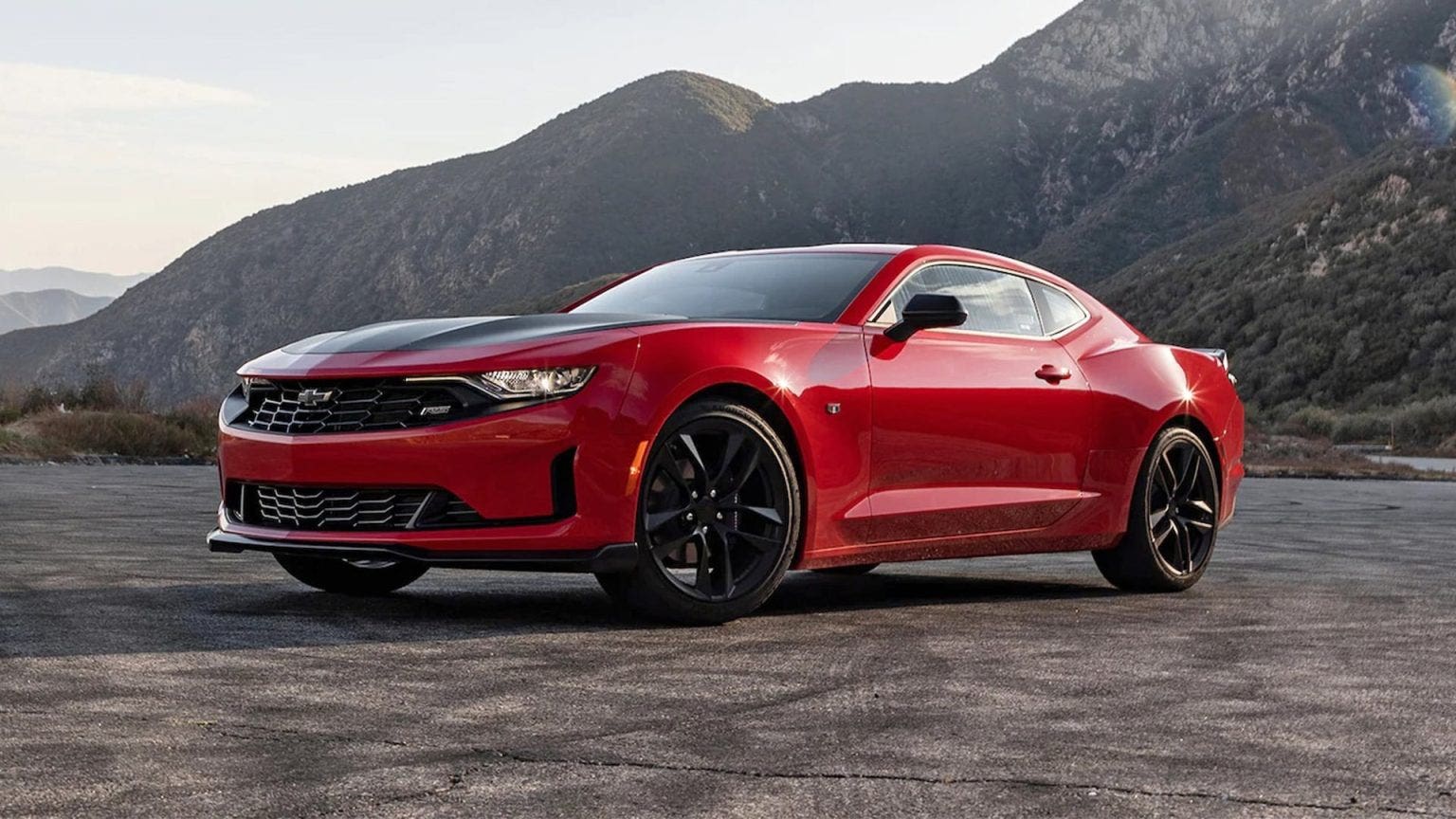 Chevrolet Camaro 2025 svelata per errore? Spunta l