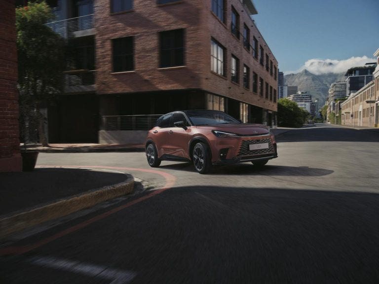 Lexus: ecco come sono andate le vendite globali nel 2023