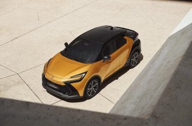 Toyota C-HR elettrico