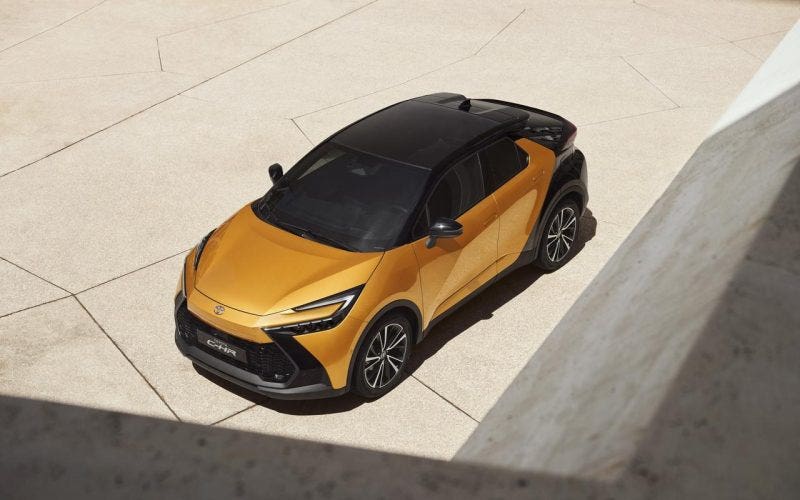 Toyota C-HR elettrico