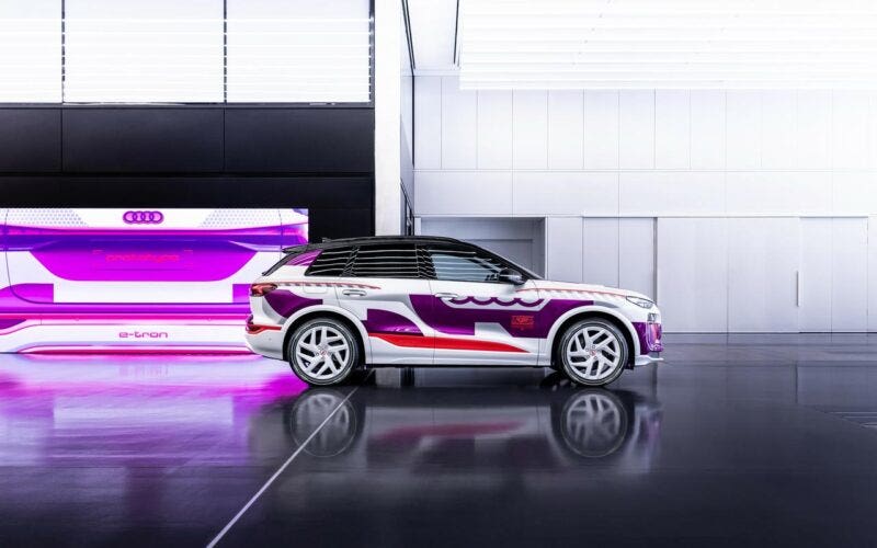 Audi Q6 e-tron prototipo teaser