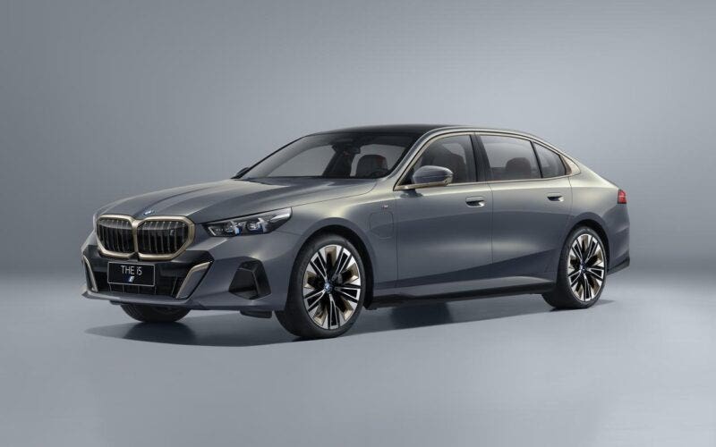 BMW Serie 5 2024 Cina