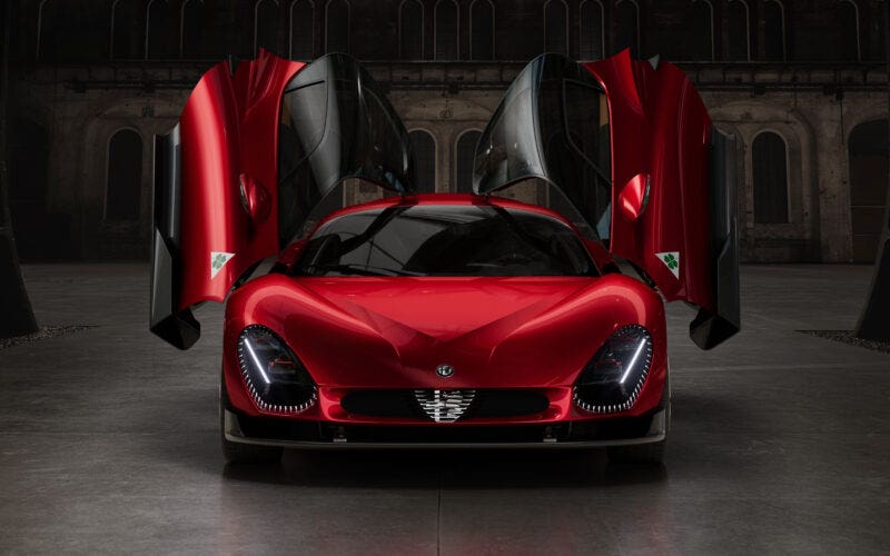 Alfa Romeo 33 Stradale 2024