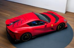 Ferrari 812 Competizione 75° anniversario