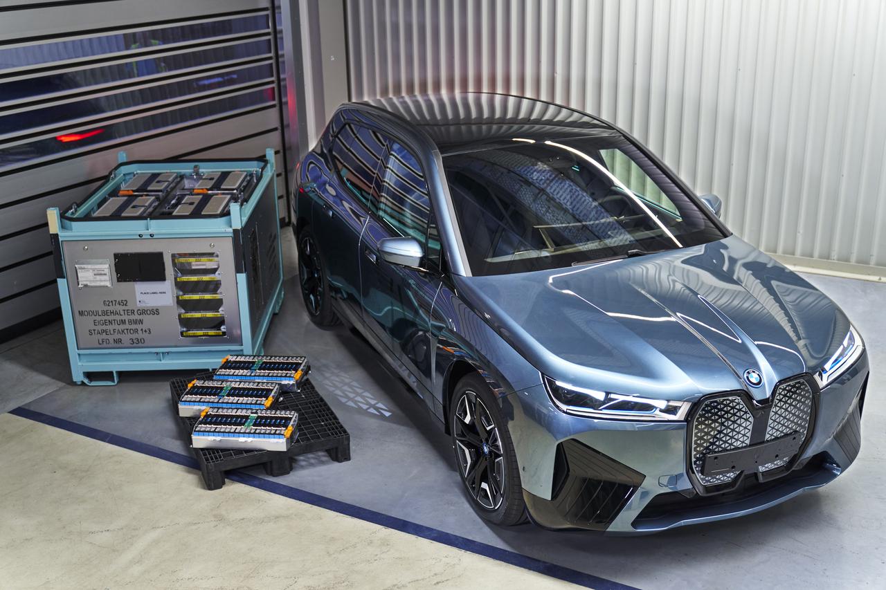 Gruppo BMW nuova fabbrica batterie Lipsia