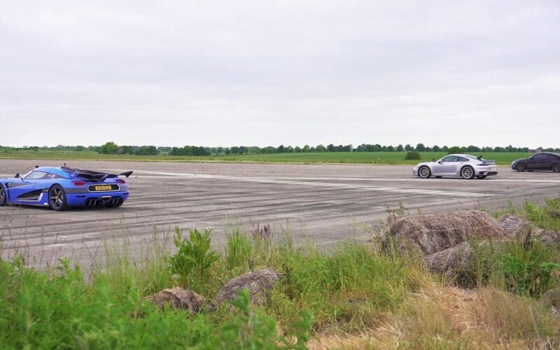 Koenigsegg Agera RST vs Audi TT vs Porsche 911 Turbo S