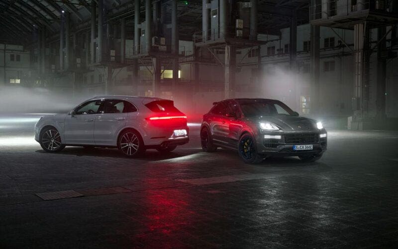 Porsche Cayenne Turbo E-Hybrid 2023