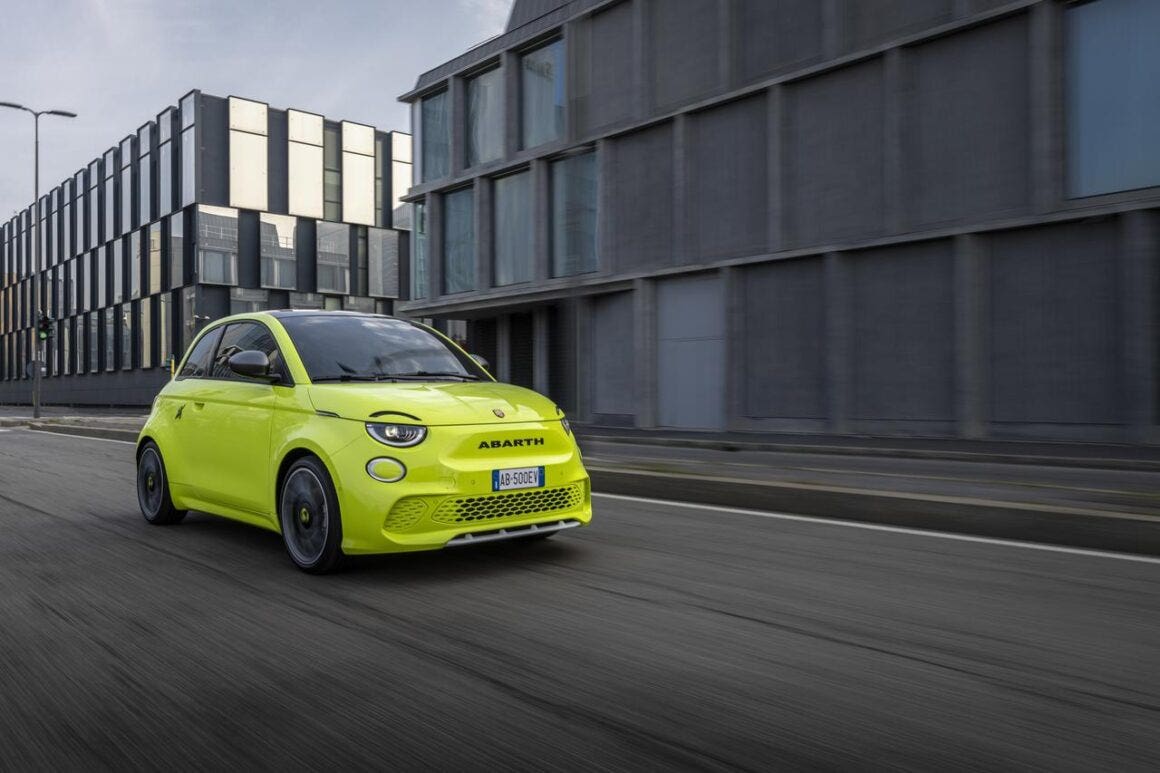 Abarth 500e premio Autonis