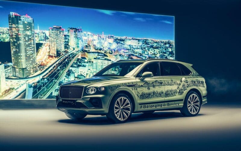 Bentley Bentayga Hybrid Alpine Green Belonging