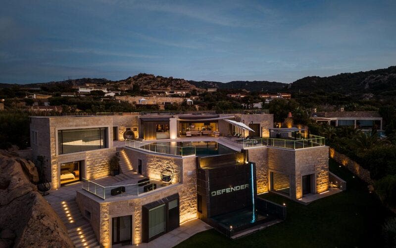 Defender House Sardegna