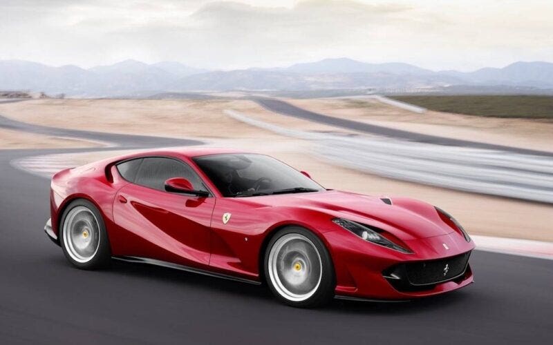 Ferrari 812