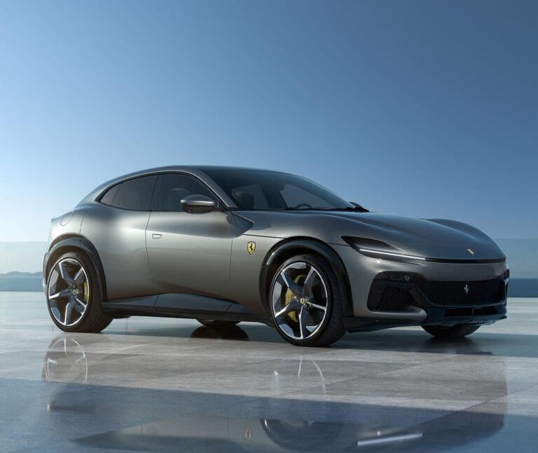 Ferrari pensa a una Purosangue ancora più potente dei suoi 715 CV