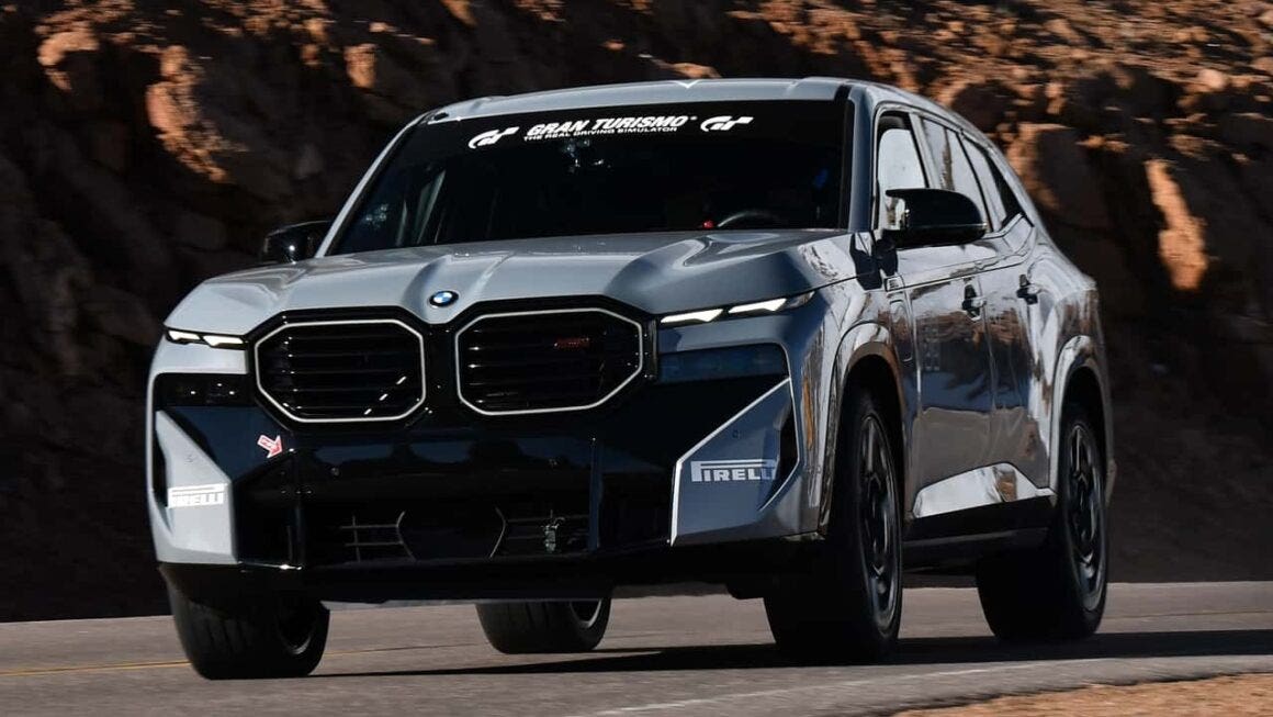 BMW XM