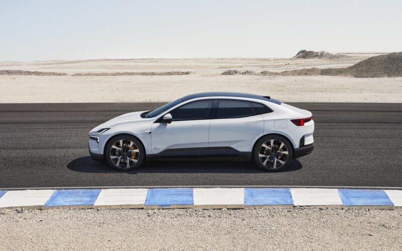 Polestar 4 impronta di carbonio iniziale