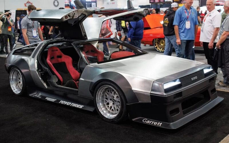 DeLorean DMC-12