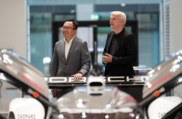 Porsche Honor partnership