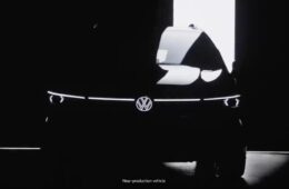 Volkswagen Golf 2024 teaser