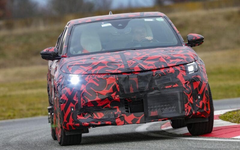 Alfa Romeo Milano test Balocco
