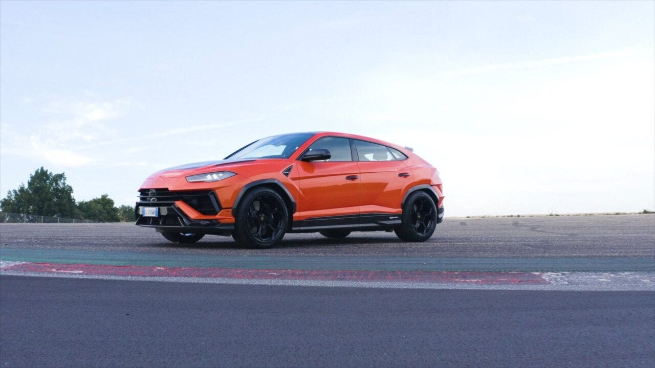 Lamborghini Urus 2024