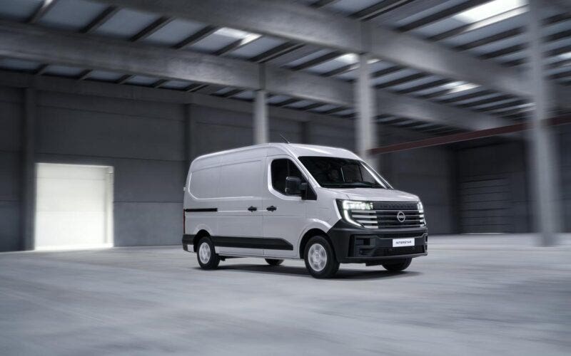 Nissan Interstar 2024