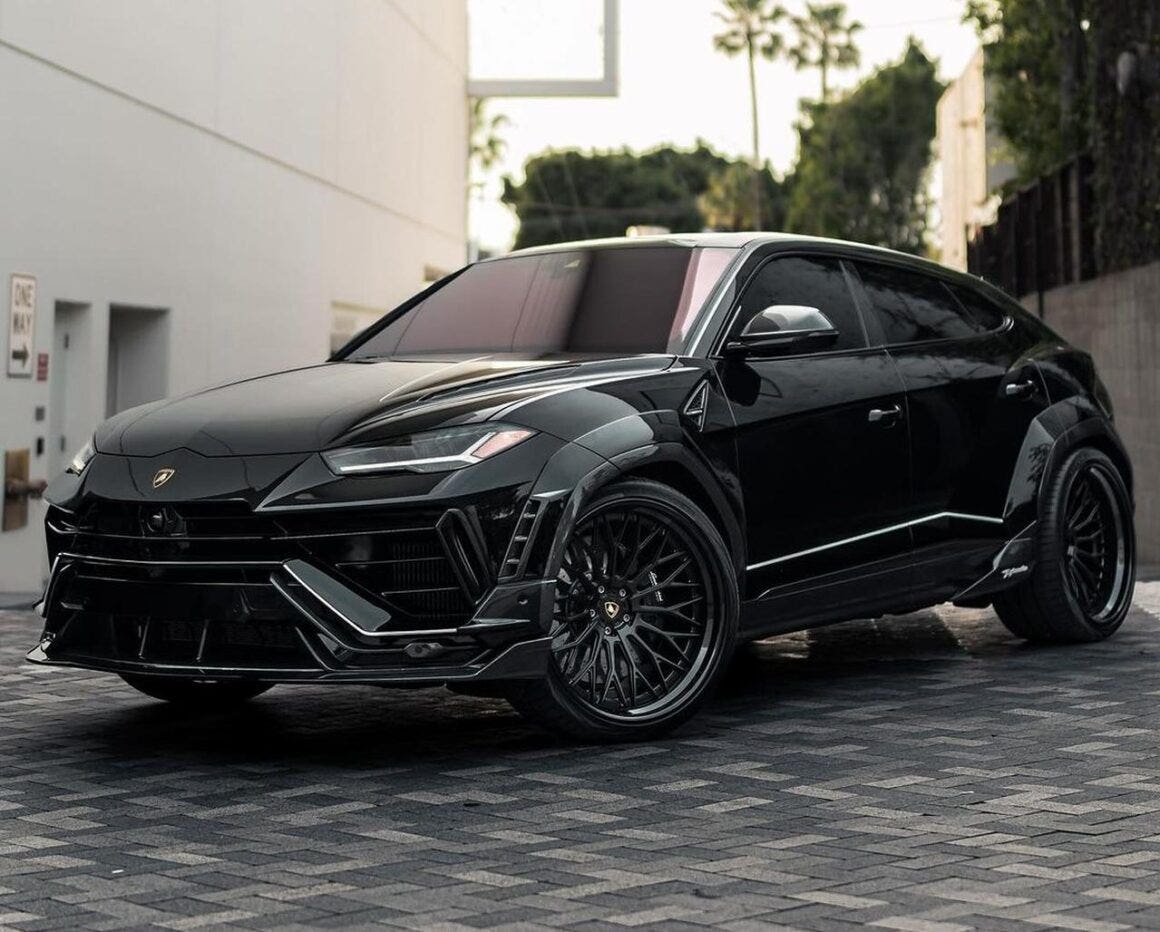 Lamborghini Urus Essenza SCV12 RDB LA